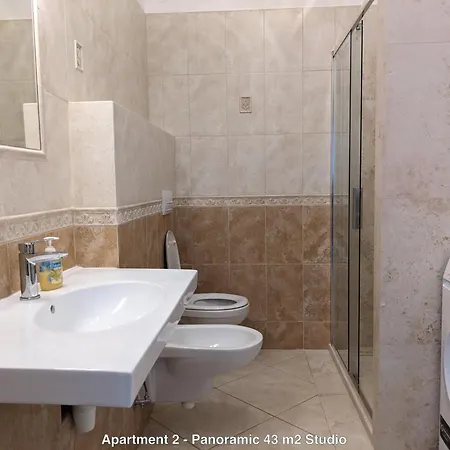 Clearvuehome Slavin * ブラチスラヴァ